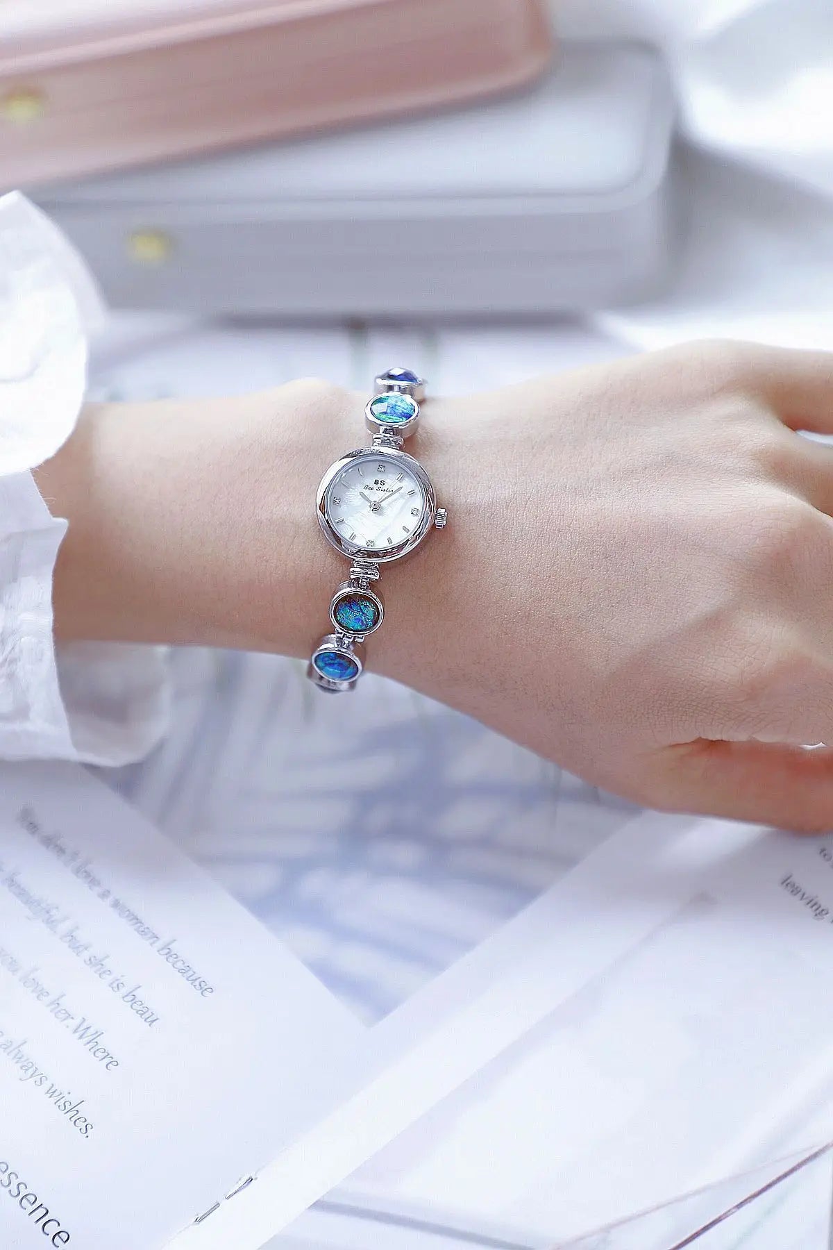 Royale Quartz Timepiece