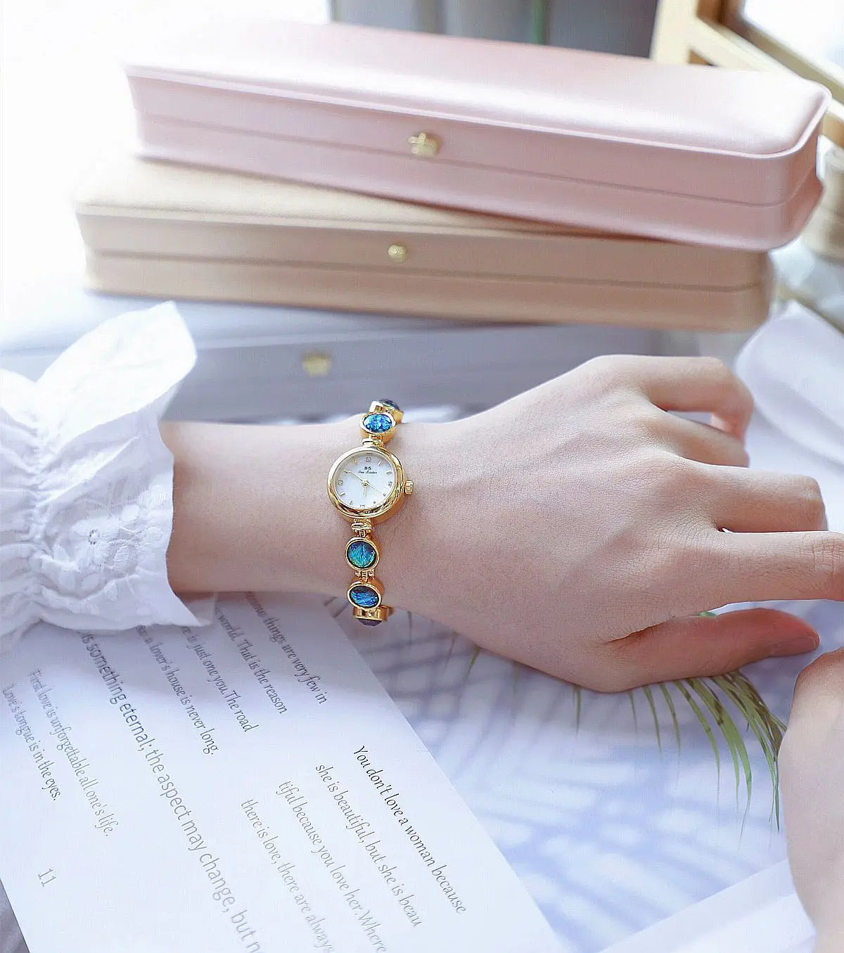 Royale Quartz Timepiece