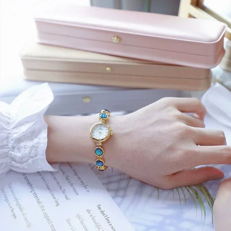 Royale Quartz Timepiece